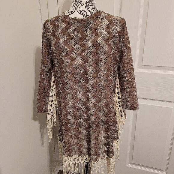 Rodeo fox open knit sleeved cardigan cover up - Picture 3 of 7